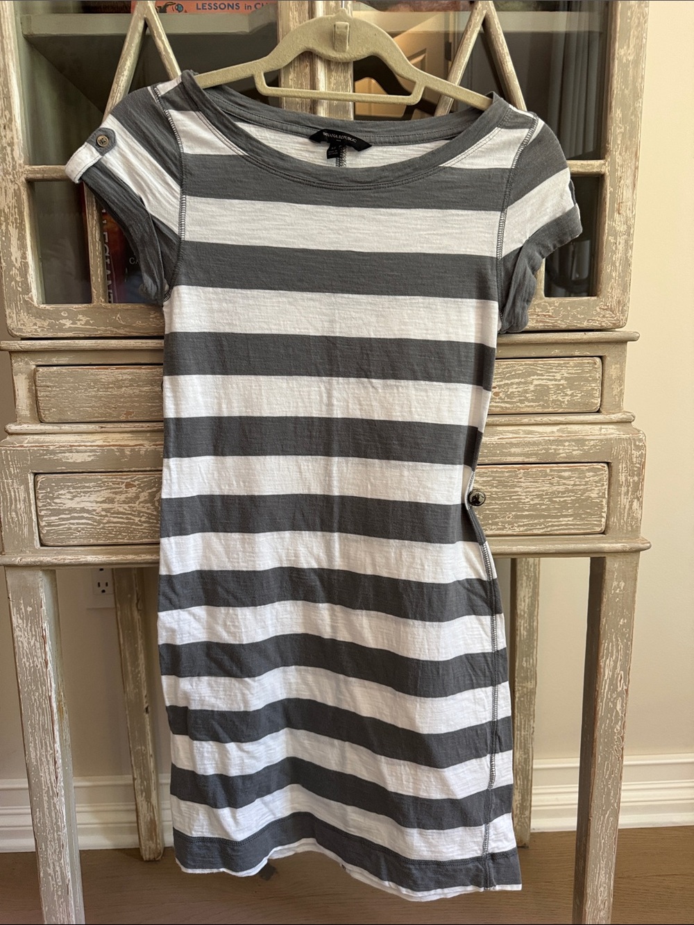 Banana Republic Gray & White Striped Casual Dress